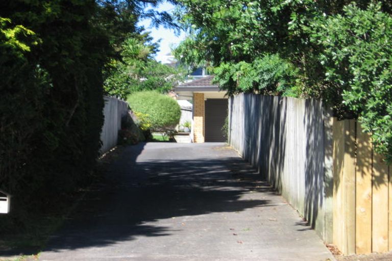 Photo of property in 119 Mcleod Road, Te Atatu South, Auckland, 0610