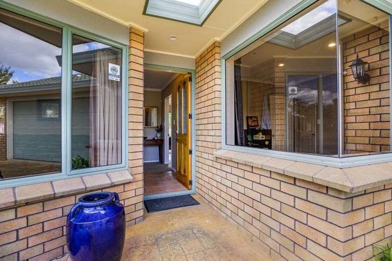 Photo of property in 20 Admiral Crescent, Flagstaff, Hamilton, 3210