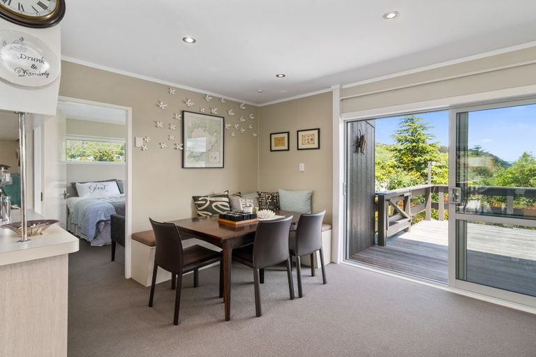 Photo of property in 15 Kenrigg Road East, Kinloch, Taupo, 3377