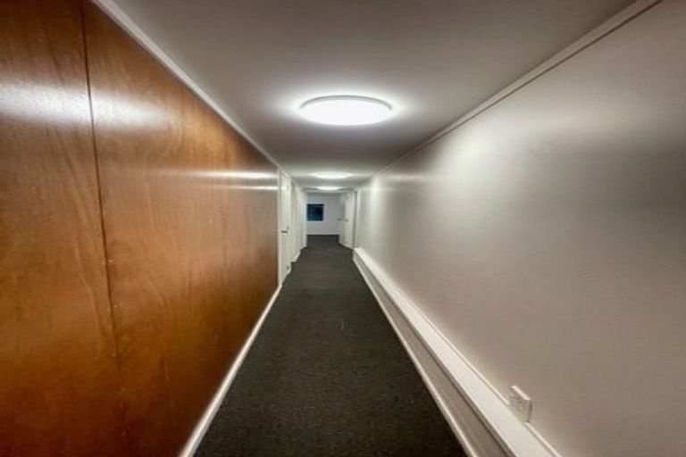 Photo of property in 58 Wirihana Road, Titirangi, Auckland, 0604