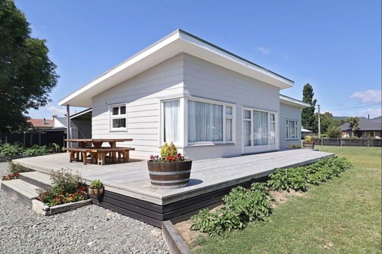 Photo of property in 80 Main Street, Otautau, 9610