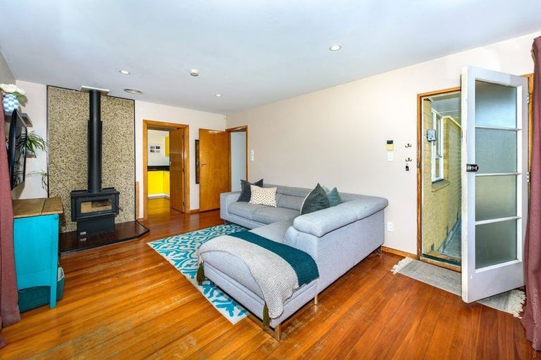 Photo of property in 28 Sandra Street, South New Brighton, Christchurch, 8062