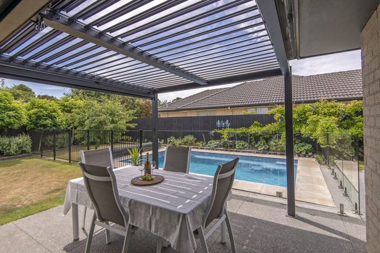 Photo of property in 10 Duggan Close, Rolleston, 7614