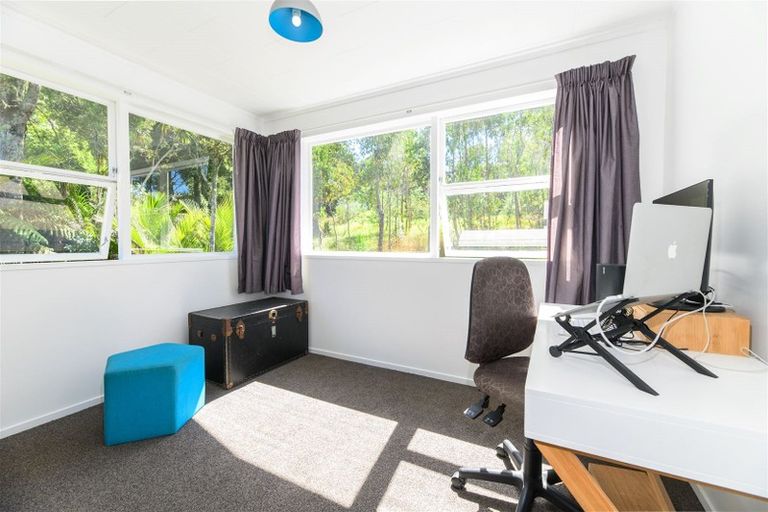 Photo of property in 143 Cable Road, Waimauku, 0881