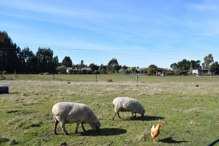 Photo of property in 362 No 10 Road, Swannanoa, 7476