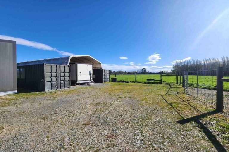 Photo of property in 47 Walters Road, Marshland, Christchurch, 8051
