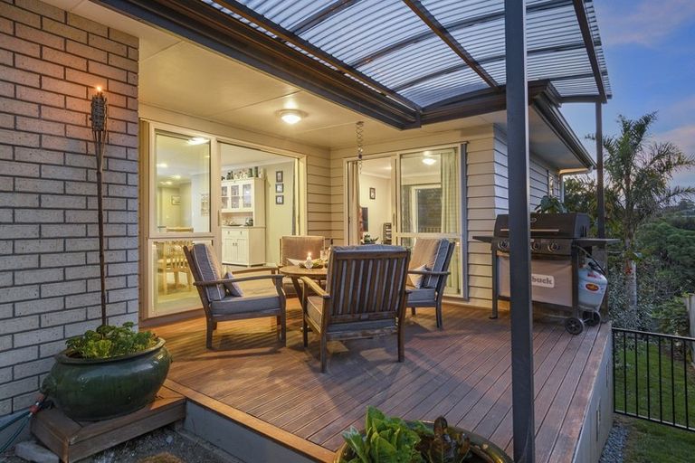 Photo of property in 9 Te Otinga Place, Pyes Pa, Tauranga, 3112