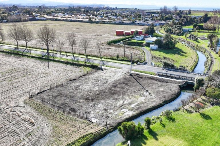 Photo of property in 48 School Road, Clive, 4102