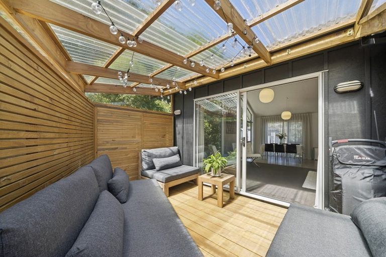 Photo of property in 45 Burma Road, Khandallah, Wellington, 6035