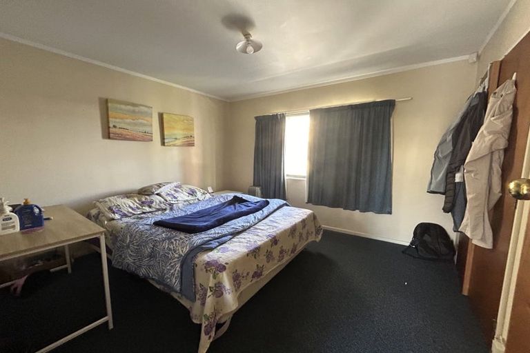 Photo of property in 33 Ruahine Street, Roslyn, Palmerston North, 4414
