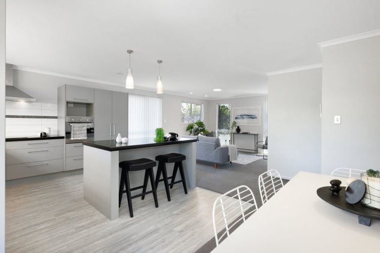 Photo of property in 224 Ballintoy Park Drive, Welcome Bay, Tauranga, 3175