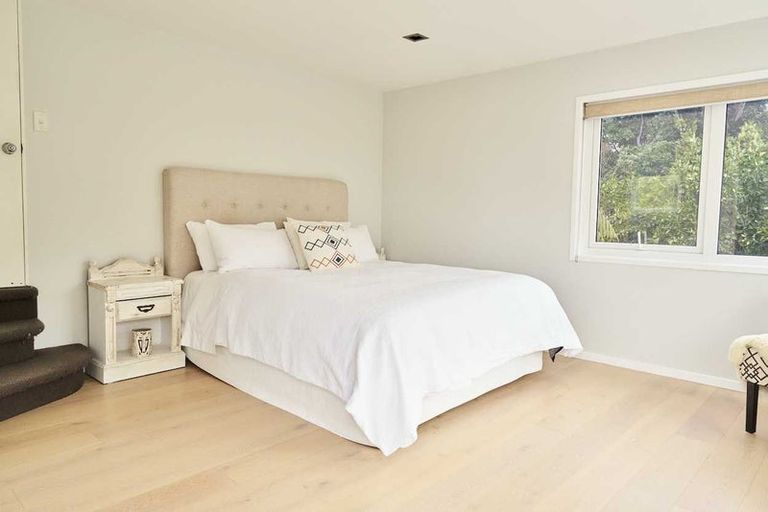 Photo of property in 38a Verran Road, Birkdale, Auckland, 0626