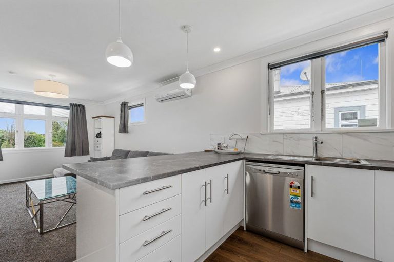 Photo of property in 5 Reserve Road, Longburn, Palmerston North, 4412