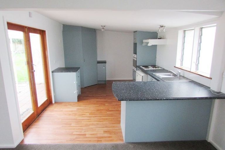 Photo of property in 17 Mersey Street, South Hill, Oamaru, 9400