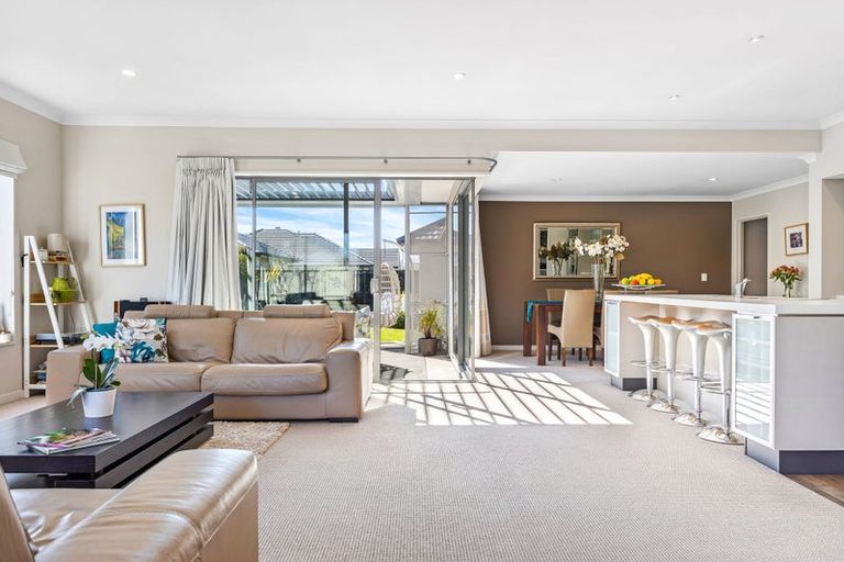 Photo of property in 7 John Campbell Crescent, Hillmorton, Christchurch, 8024