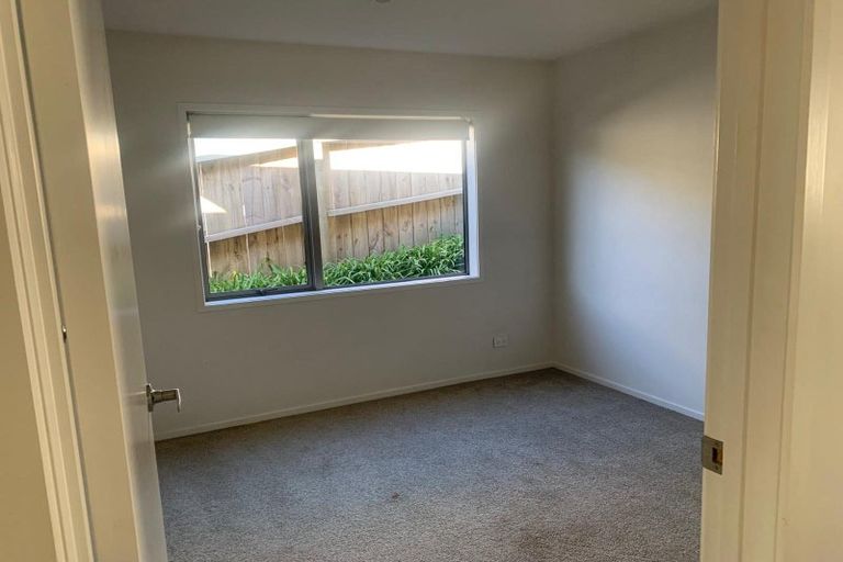 Photo of property in 8 Lavender Close, Spotswood, New Plymouth, 4310