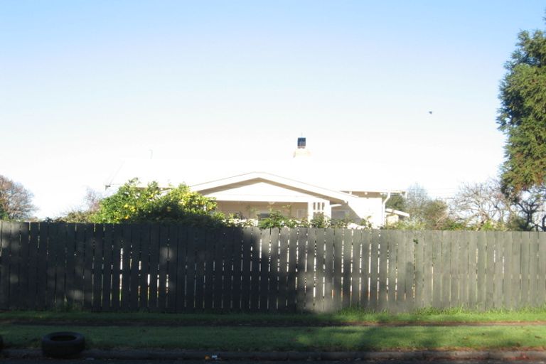 Photo of property in 33a Gloucester Road, Manurewa, Auckland, 2102