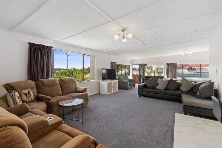 Photo of property in 16 Prospect Terrace, Pukekohe, 2120