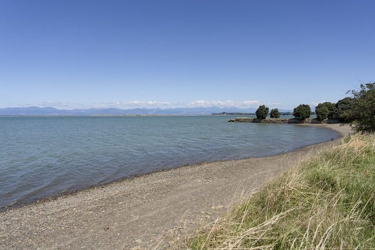 Photo of property in 35 Motueka Quay, Motueka, 7120