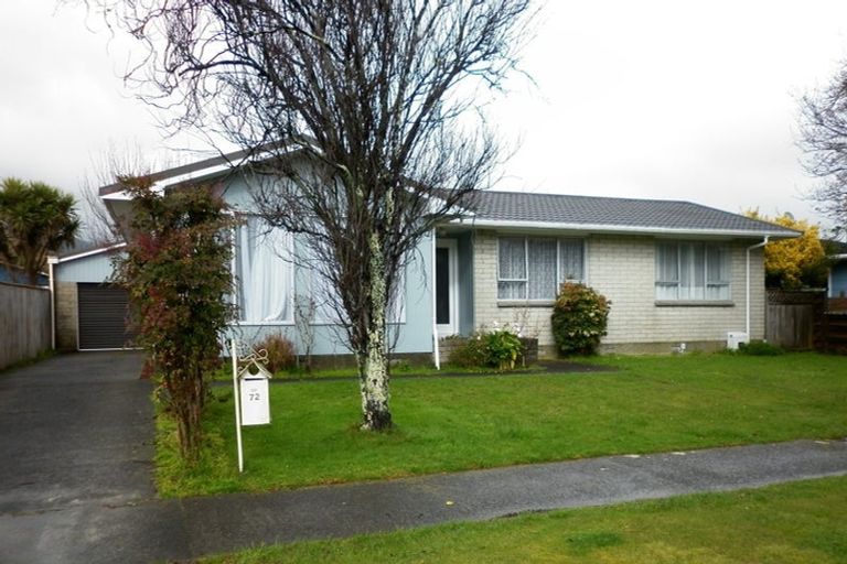 Photo of property in 72 California Drive, Totara Park, Upper Hutt, 5018