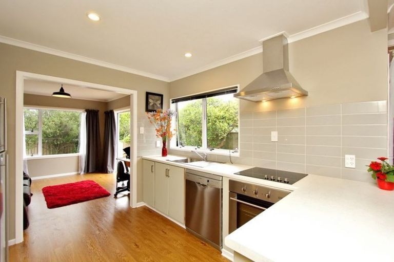 Photo of property in 264 Frankley Road, Ferndale, New Plymouth, 4310