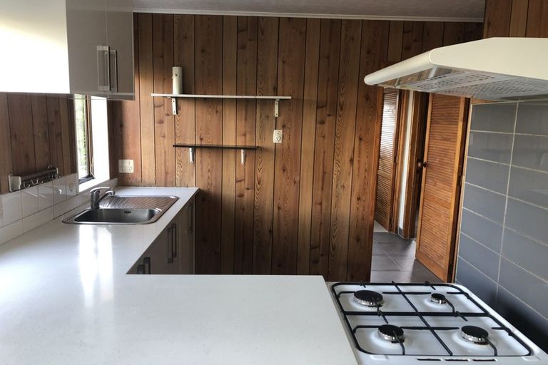 Photo of property in 1/3 Lewis Street, Blockhouse Bay, Auckland, 0600