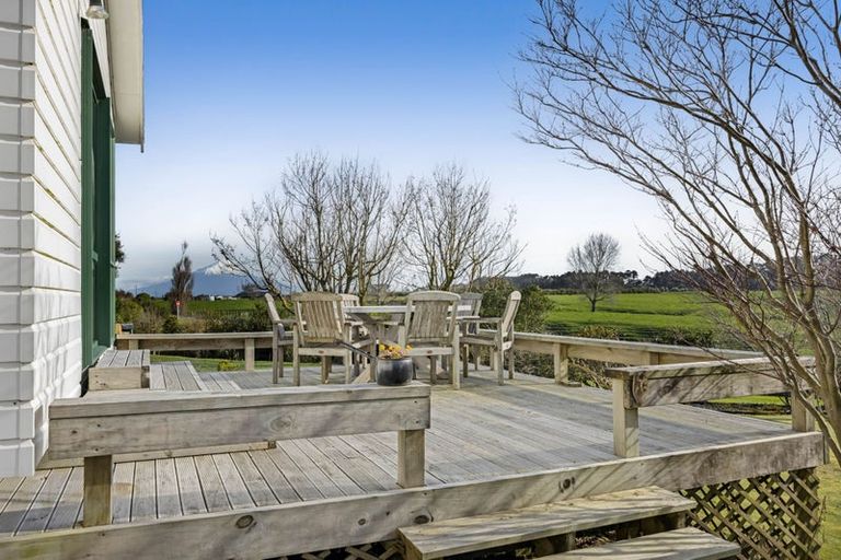 Photo of property in 516 Turuturu Road, Hawera, 4674