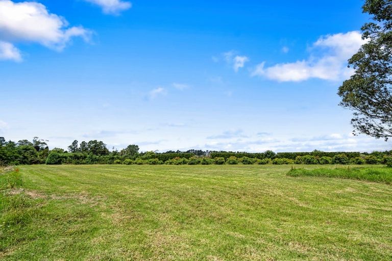 Photo of property in 30b Thompsons Track, Aongatete, 3178