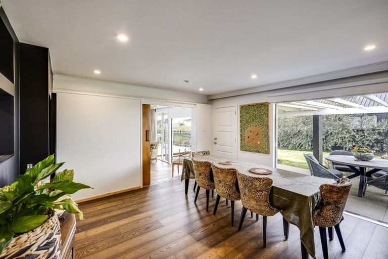 Photo of property in 72 Reynolds Road, Havelock North, 4130