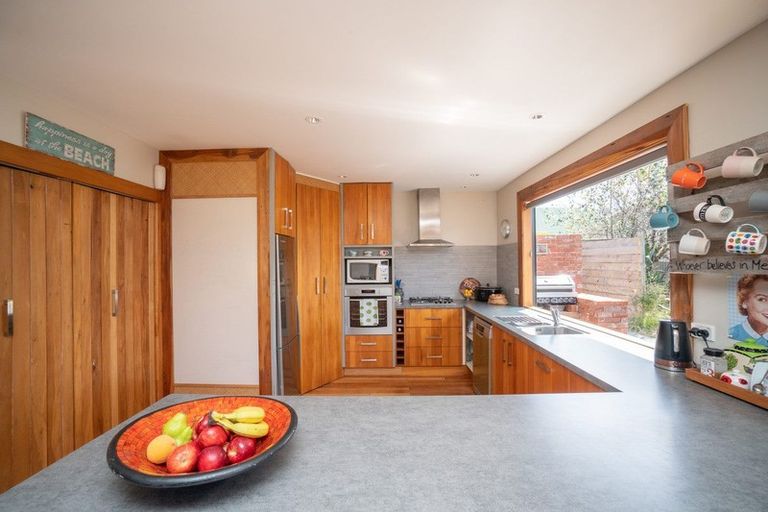 Photo of property in 27 Hall Place, Foxton Beach, Foxton, 4815