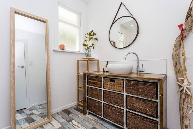 Photo of property in 143 Ravenswood Road, Saint Clair, Dunedin, 9012