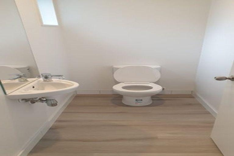 Photo of property in 180 Walters Road, Takanini, 2110