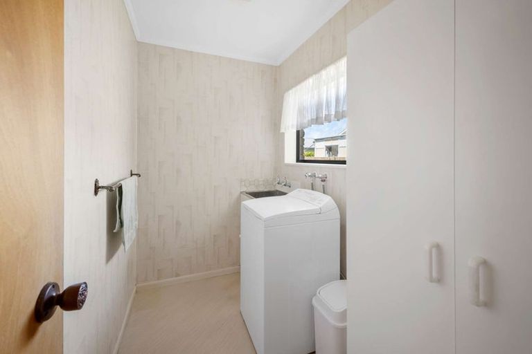 Photo of property in 19a Paynters Avenue, Strandon, New Plymouth, 4312