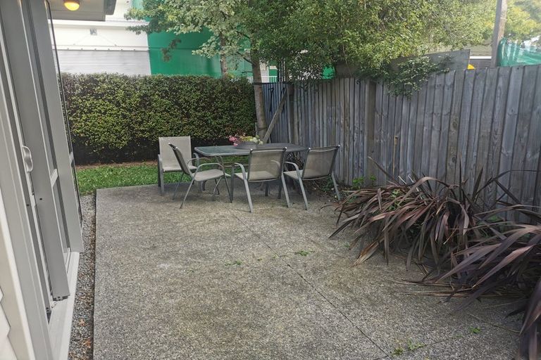 Photo of property in 1 Shelley Street, Sydenham, Christchurch, 8023