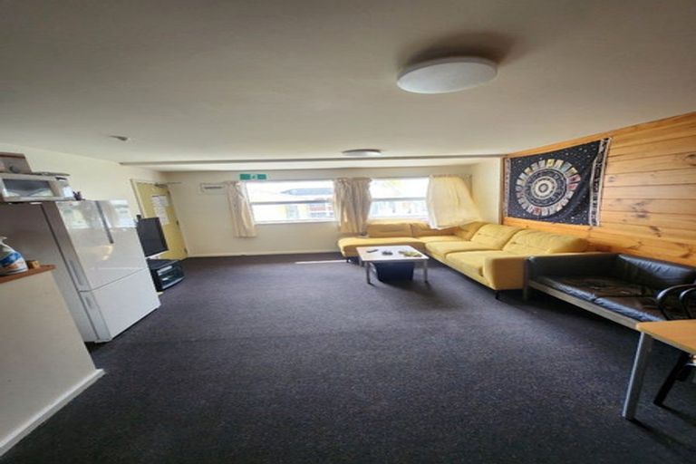 Photo of property in Drummond Street Flats, 21/19 Drummond Street, Mount Cook, Wellington, 6021