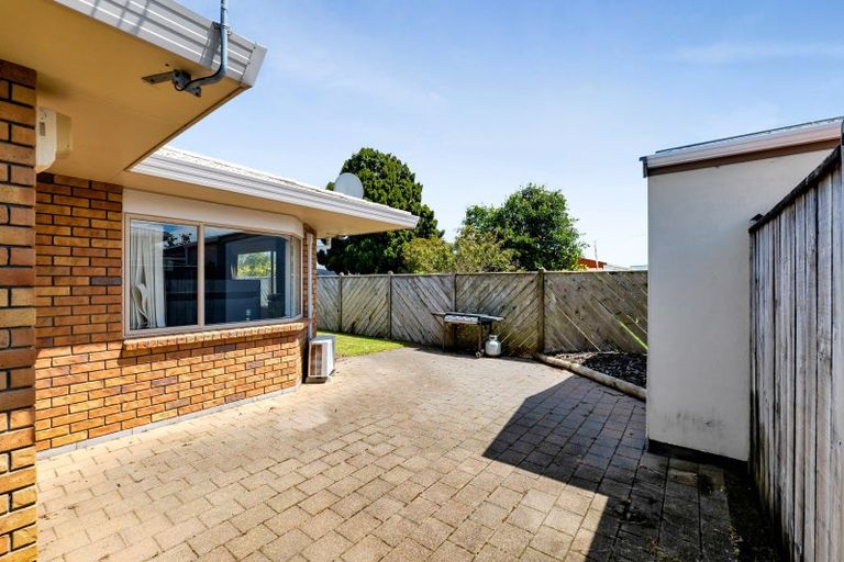 Photo of property in 301 Huatoki Street, Upper Vogeltown, New Plymouth, 4310