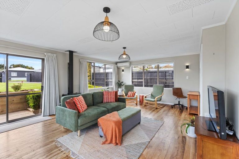 Photo of property in 3 Huia Road, Raumati Beach, Paraparaumu, 5032