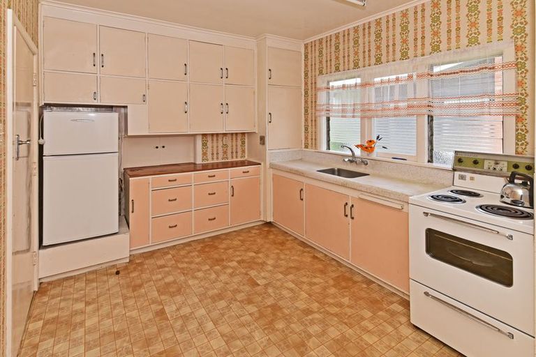 Photo of property in 15b Seymour Avenue, Papatoetoe, Auckland, 2025