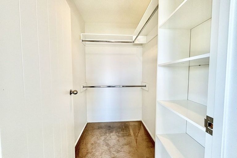 Photo of property in 51 James Laurie Street, Henderson, Auckland, 0612