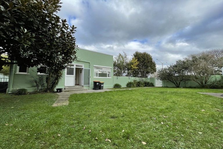 Photo of property in 189 Cook Street, West End, Palmerston North, 4410
