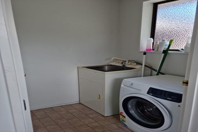 Photo of property in 7 Farm Lane, Parklands, Christchurch, 8083