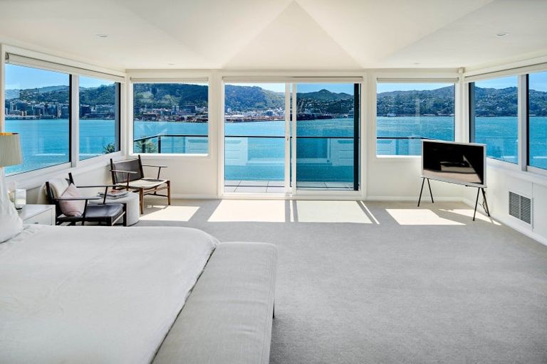 Photo of property in 3 Maida Vale Road, Roseneath, Wellington, 6011