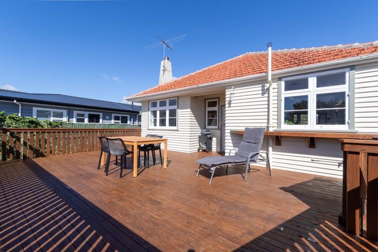 Photo of property in 60 Pine Avenue, Ebdentown, Upper Hutt, 5018