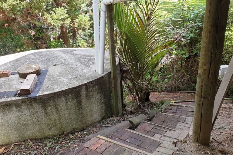 Photo of property in 218 Wade River Road, Wade Heads, Whangaparaoa, 0932