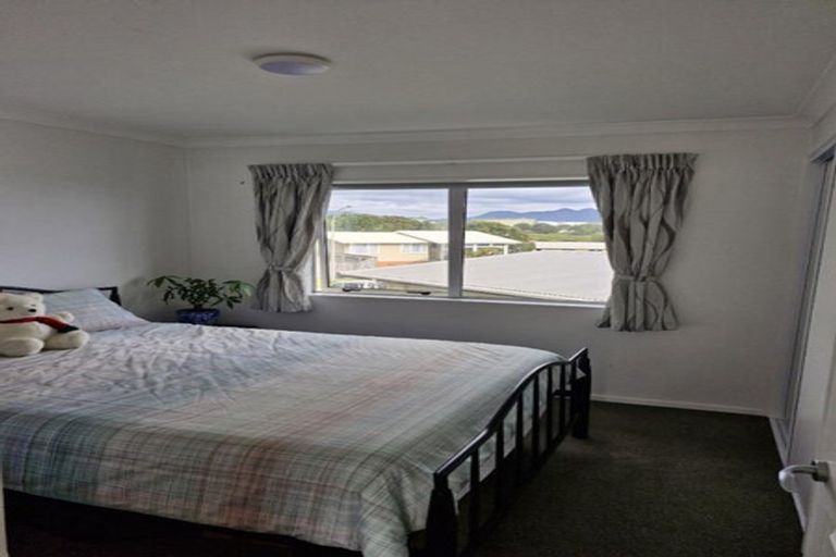 Photo of property in 17 Maui Place, Spotswood, New Plymouth, 4310