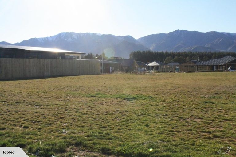 Photo of property in 19 Pennycook Place, Lake Hawea, Wanaka, 9382
