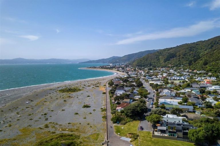 Photo of property in 42b Nikau Street, Eastbourne, Lower Hutt, 5013