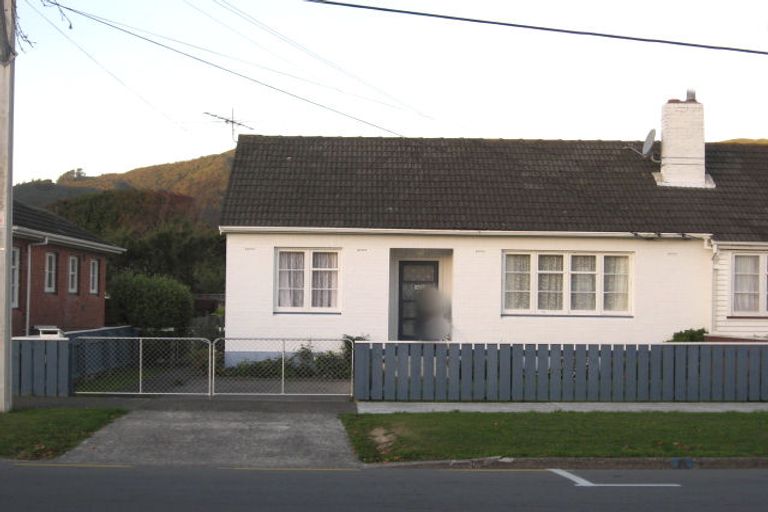Photo of property in 6 Treadwell Street, Naenae, Lower Hutt, 5011