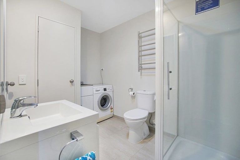 Photo of property in 15 Divide Loop, Takanini, 2112