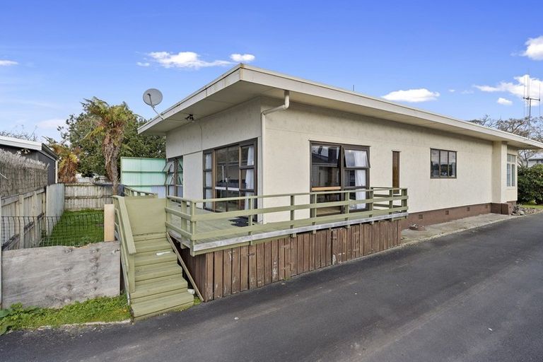 Photo of property in 12 Walsh Street, Forest Lake, Hamilton, 3200